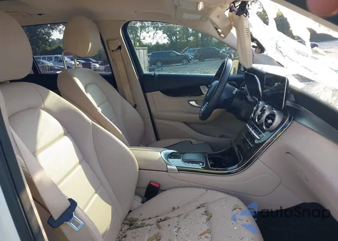 2020 Mercedes-Benz Glc 300 z USA, uszkodzony, nr VIN W1N0G8DB1LF824864